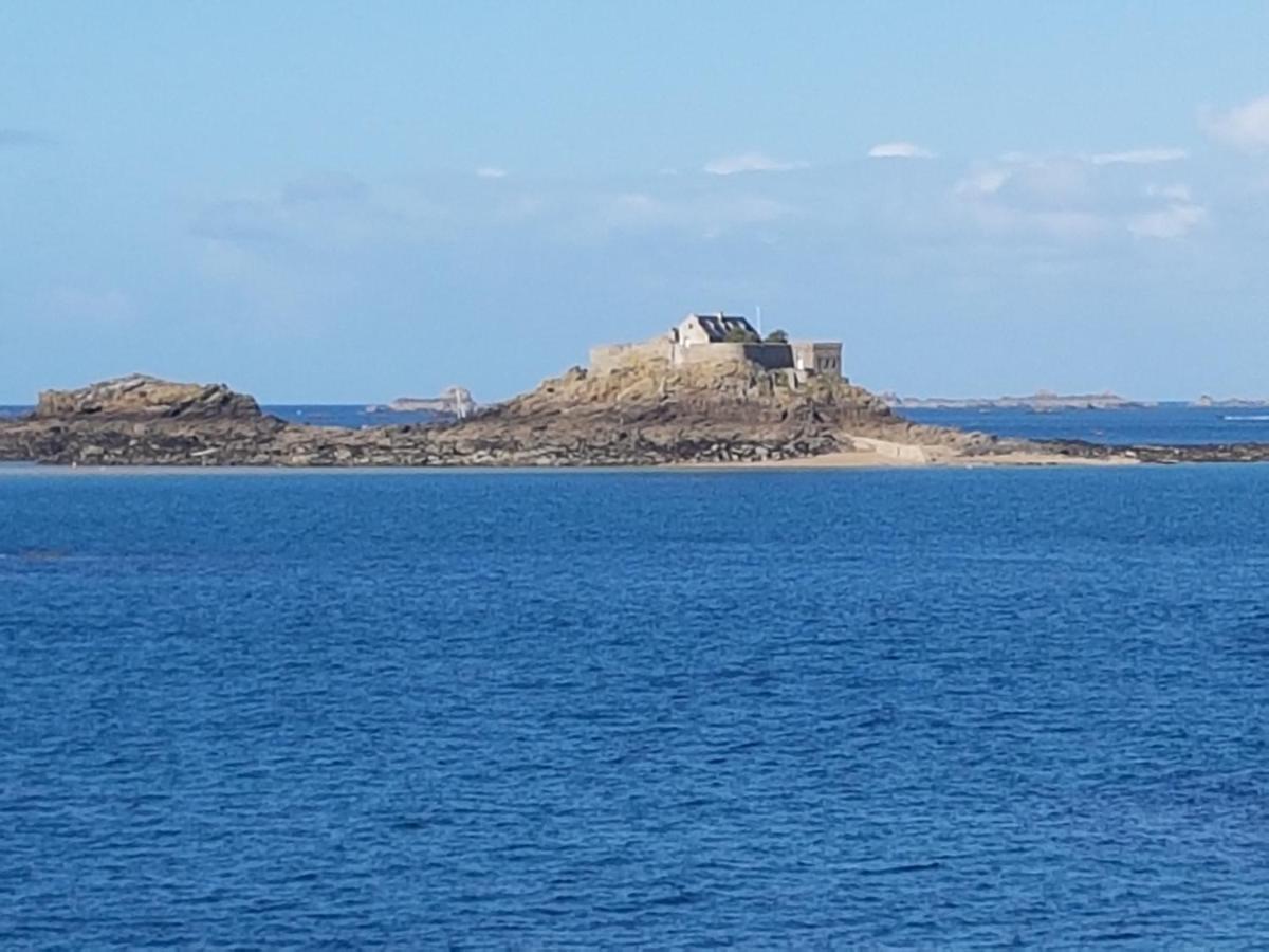 Séjour confort au port de Dinan Exterior foto